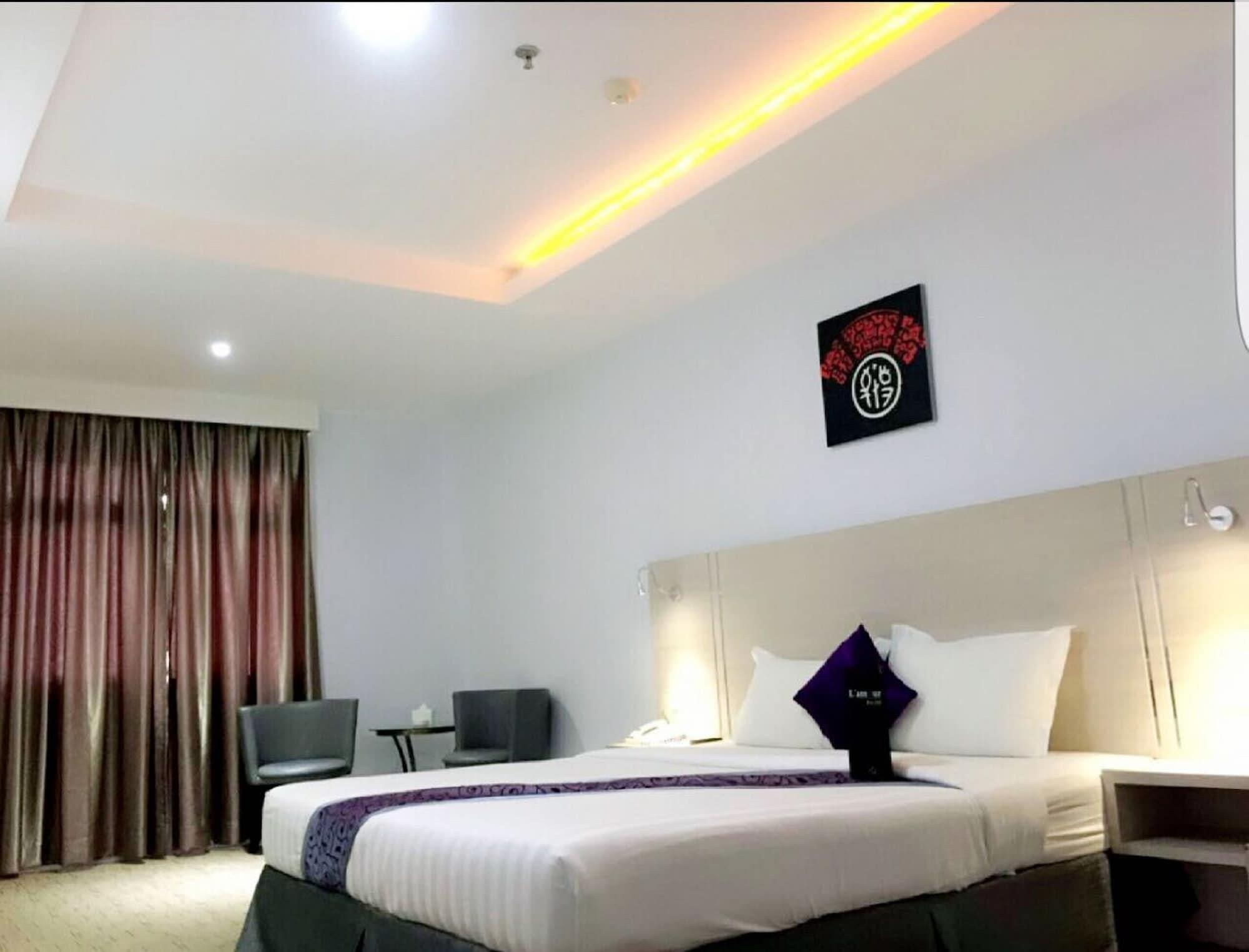 89 Hotel Batam Exterior foto