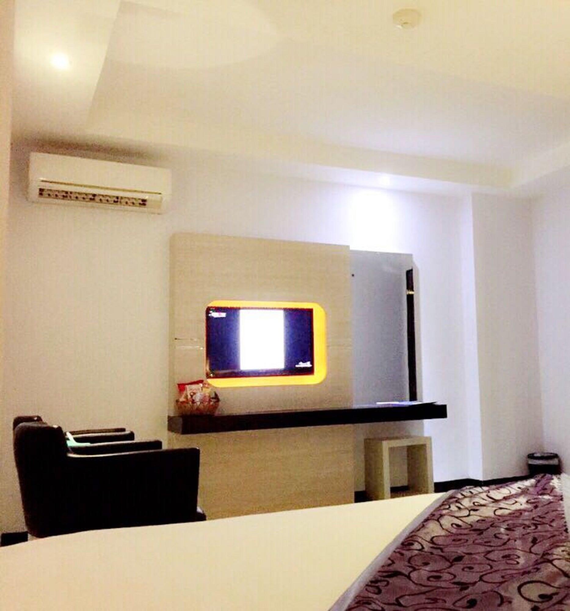 89 Hotel Batam Exterior foto