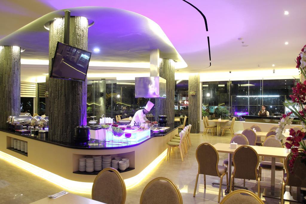 89 Hotel Batam Exterior foto